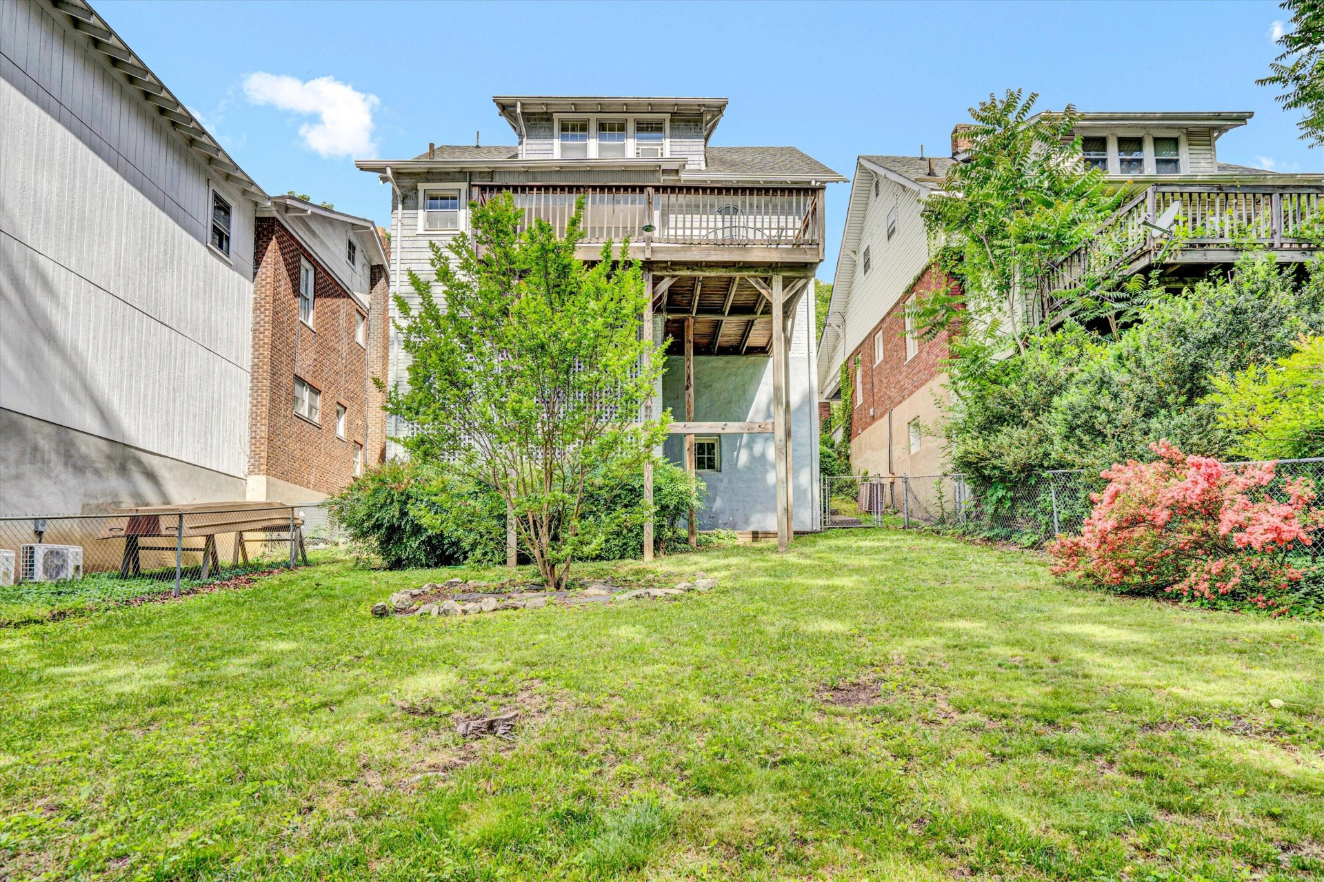 2226 Wycliffe AVE - Photo 41