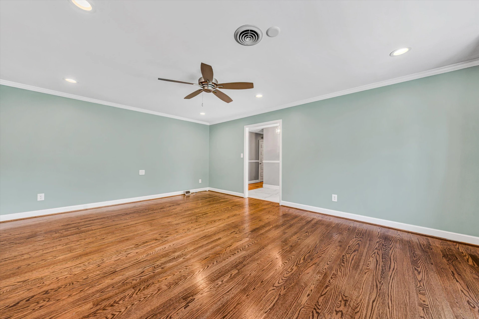 4814 Westhill DR - Photo 13