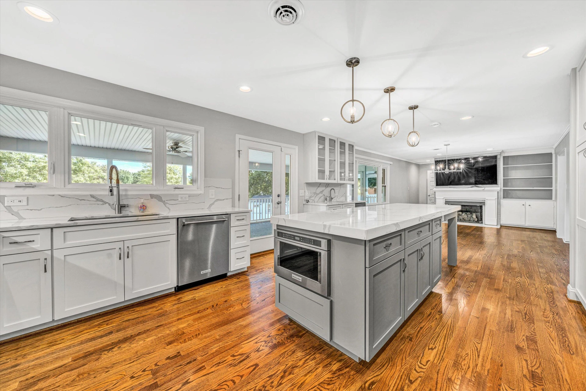 4814 Westhill DR - Photo 16