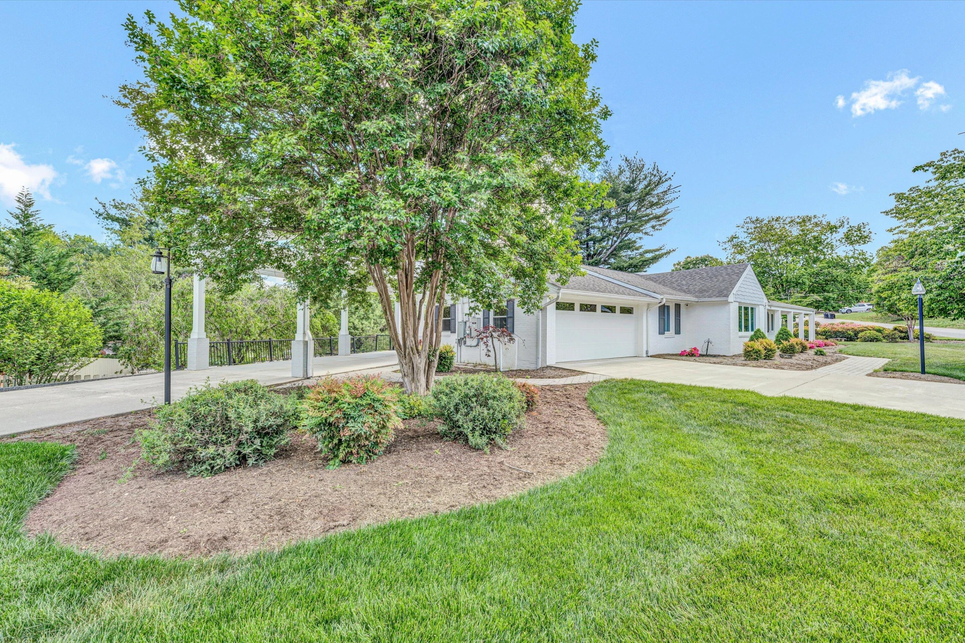 4814 Westhill DR - Photo 6