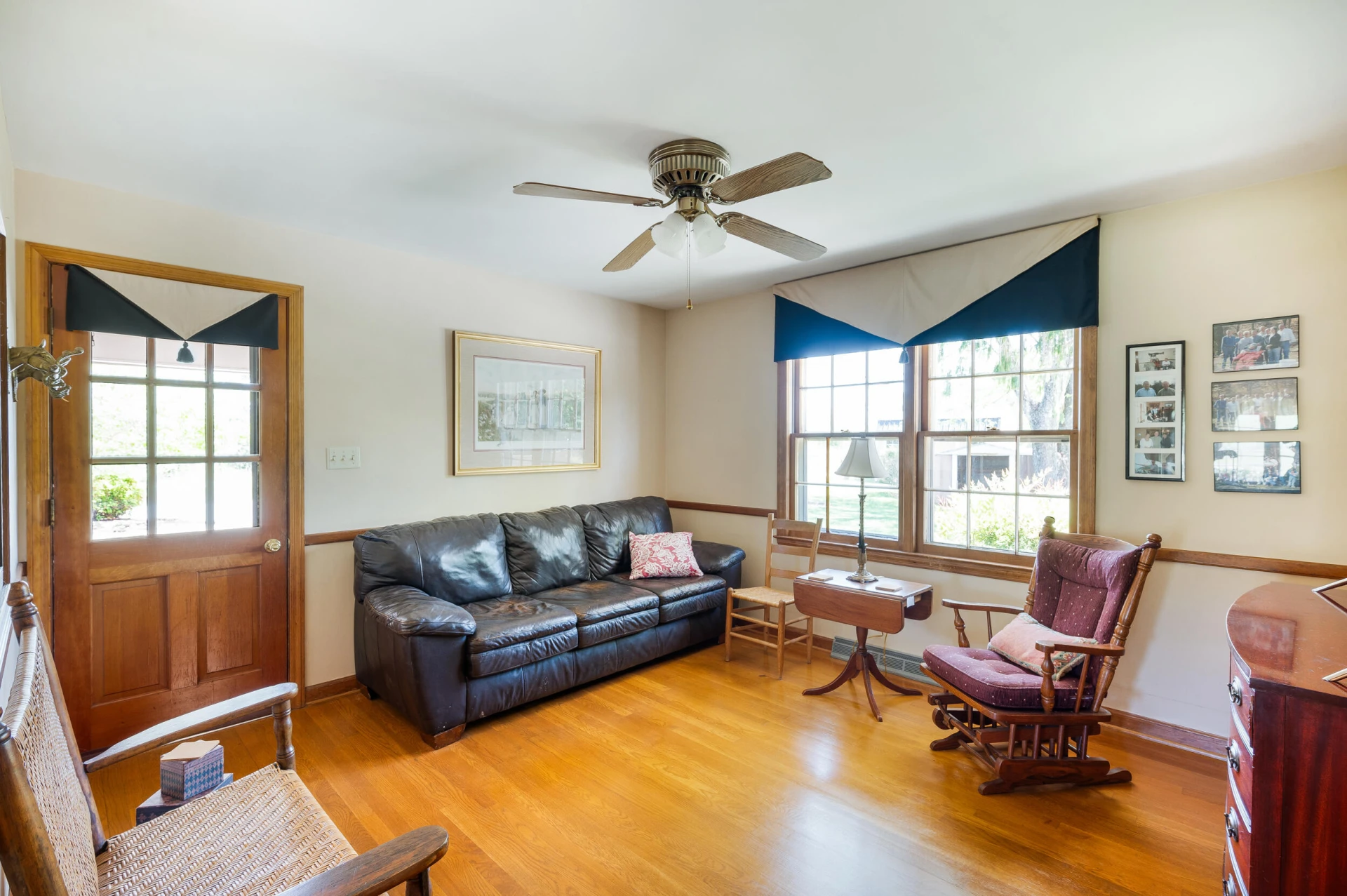 1129 Croft LN - Photo 14