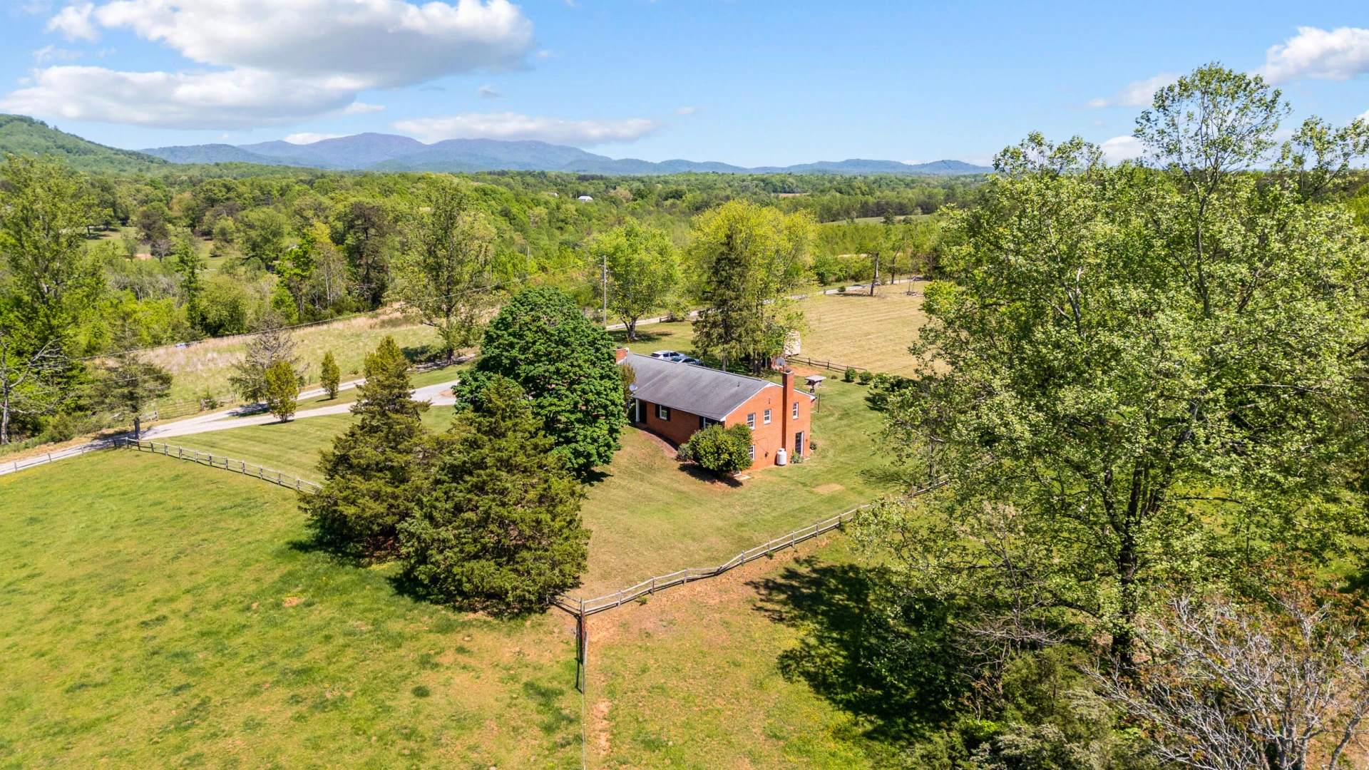 1129 Croft LN - Photo 67