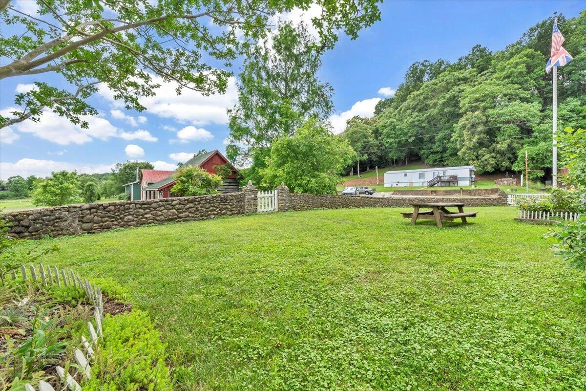 2816 Lowesville RD - Photo 111