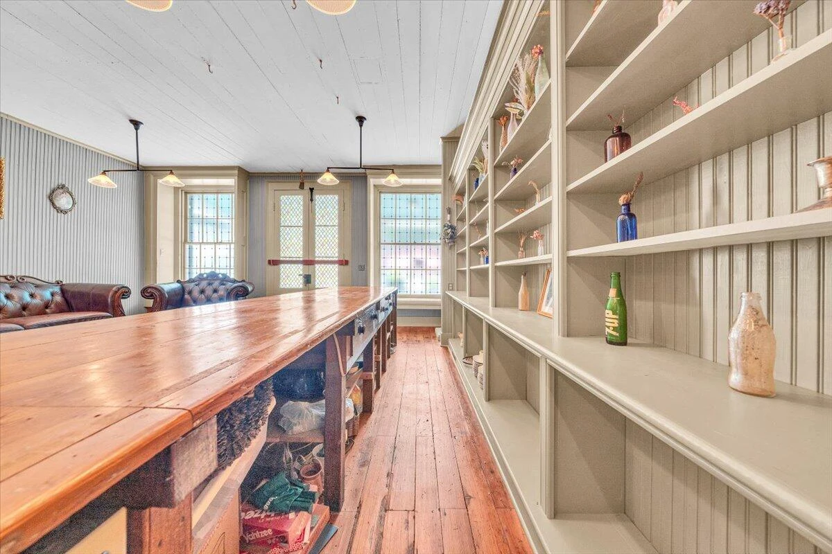 2816 Lowesville RD - Photo 18