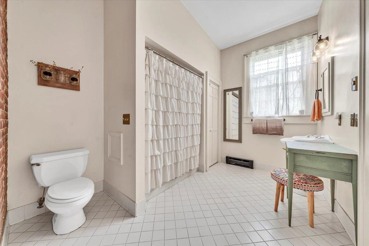 2816 Lowesville RD - Photo 24