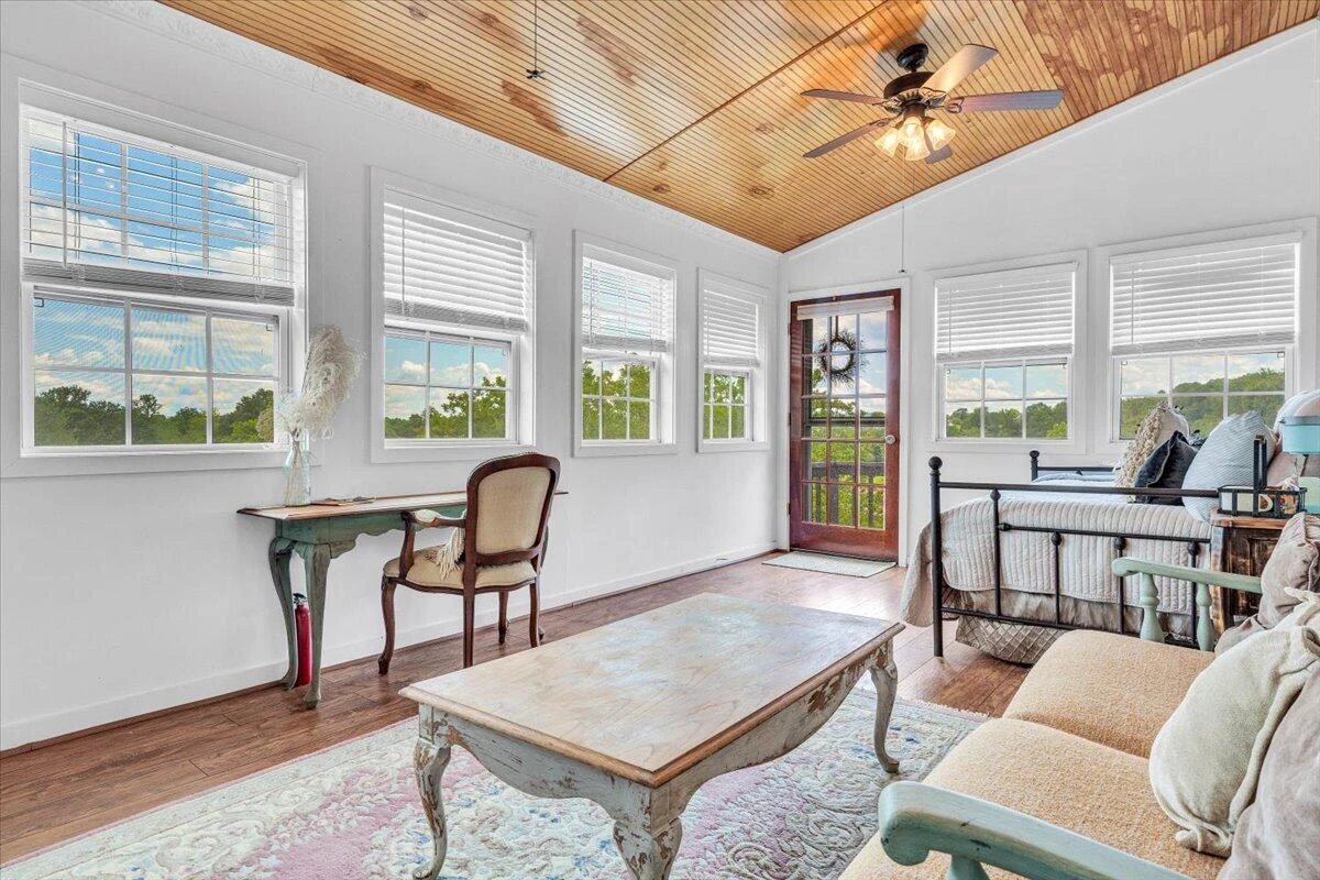 2816 Lowesville RD - Photo 29