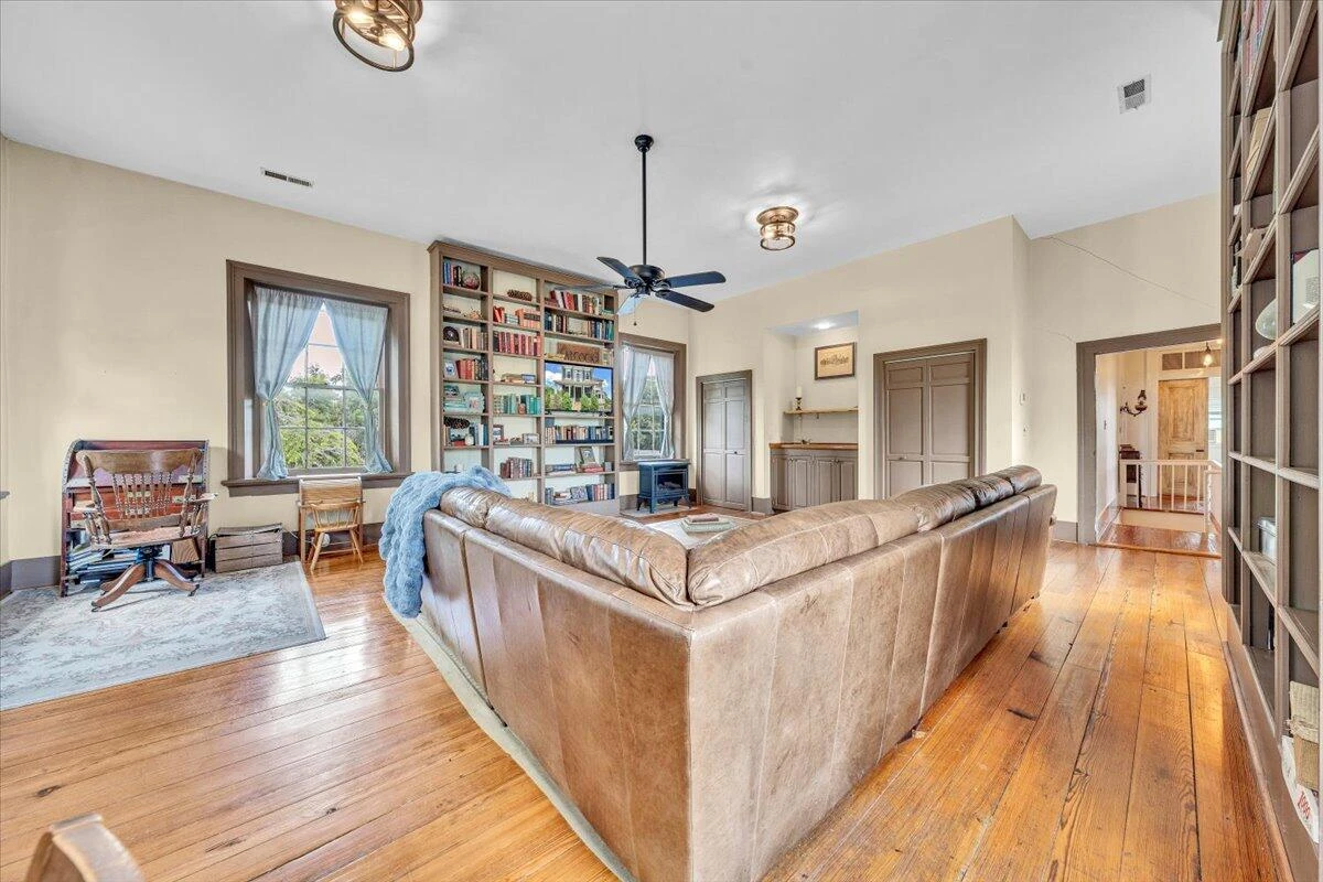 2816 Lowesville RD - Photo 49