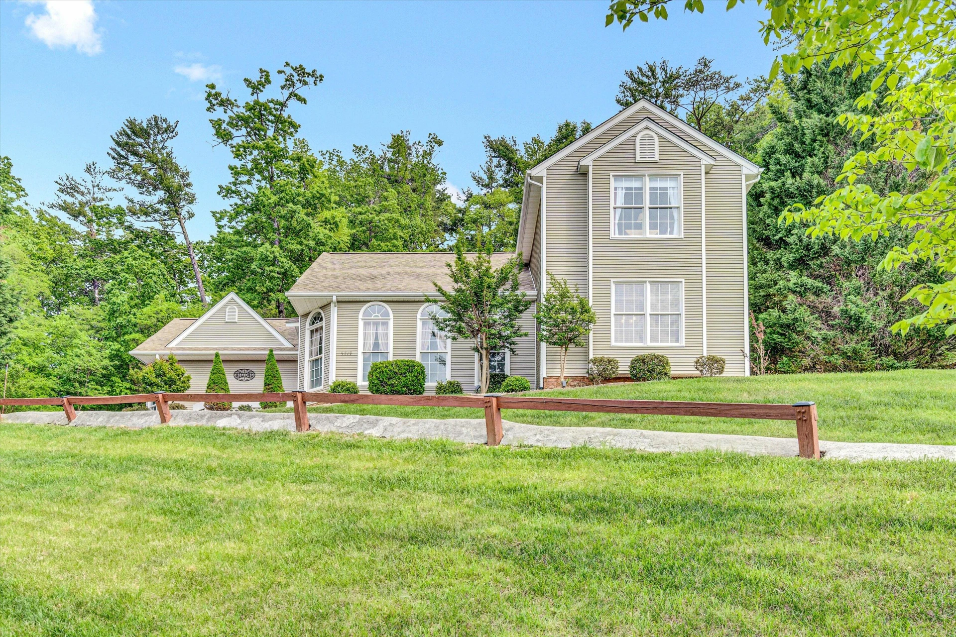 5719 Spring Meadow CT
