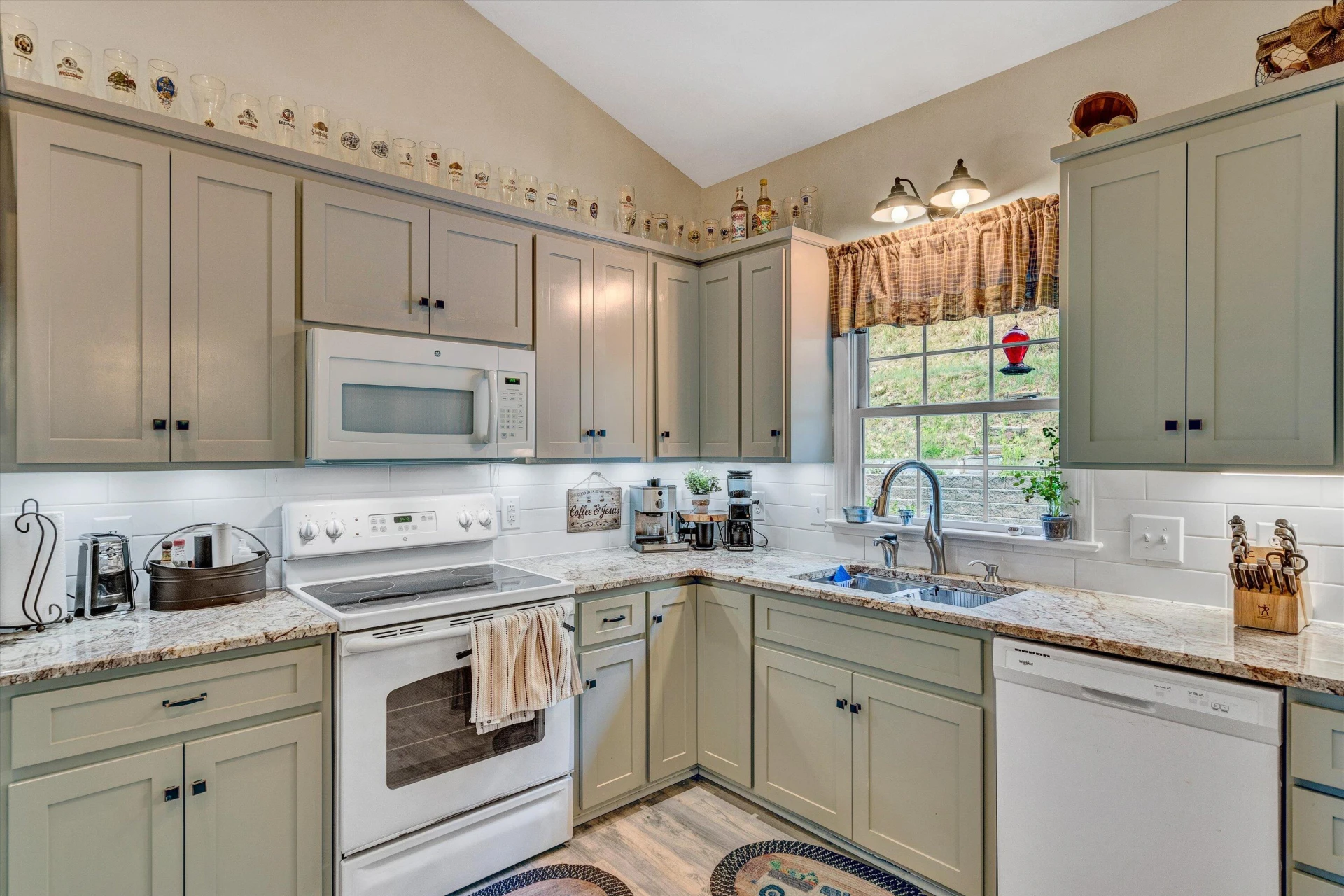 5719 Spring Meadow CT - Photo 12