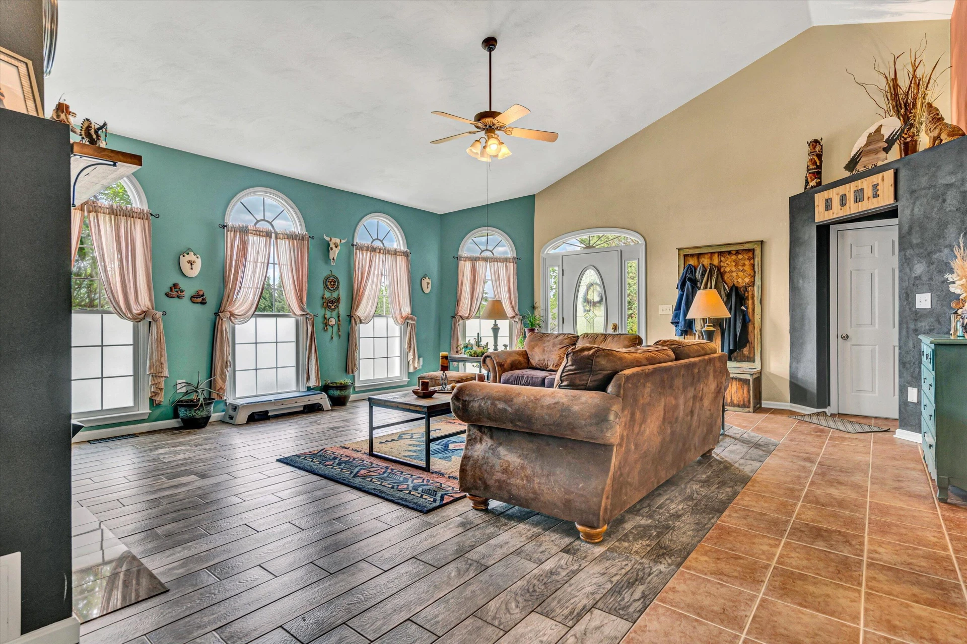5719 Spring Meadow CT - Photo 6