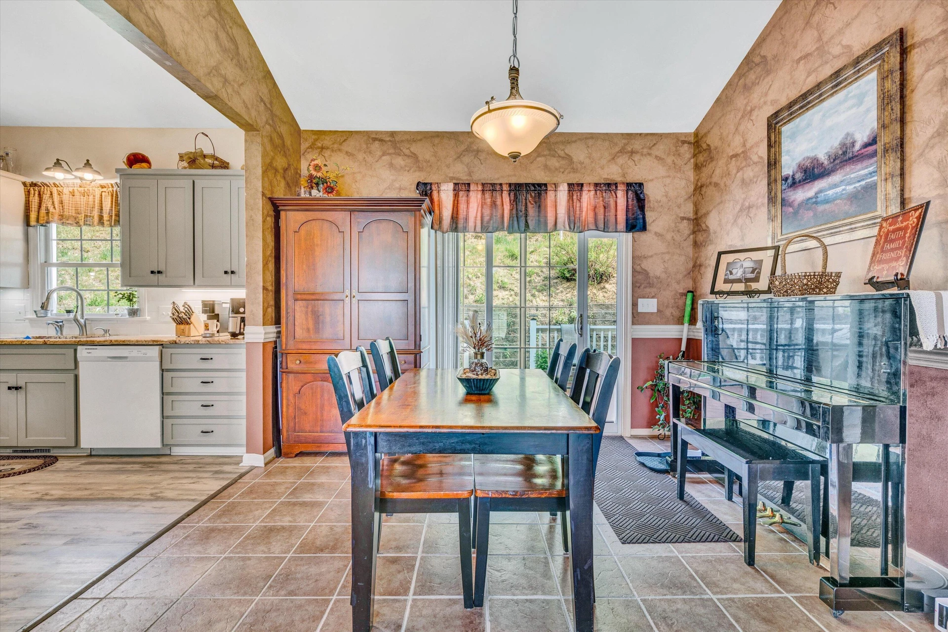 5719 Spring Meadow CT - Photo 9