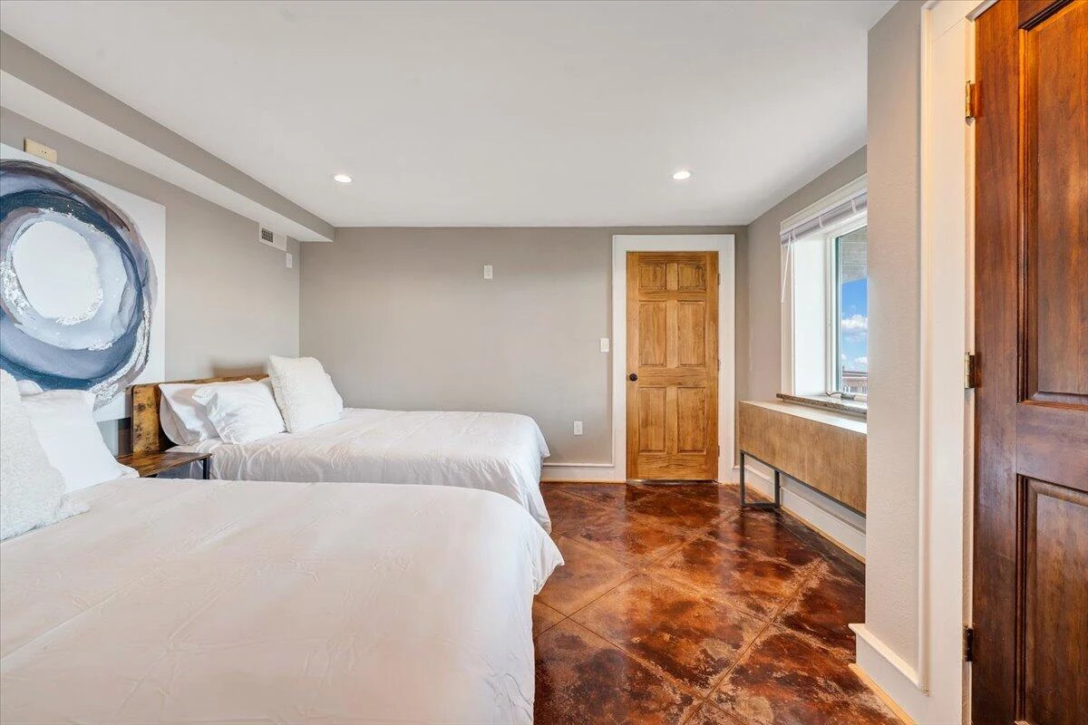 380 BLACKROCK CIR - Photo 52