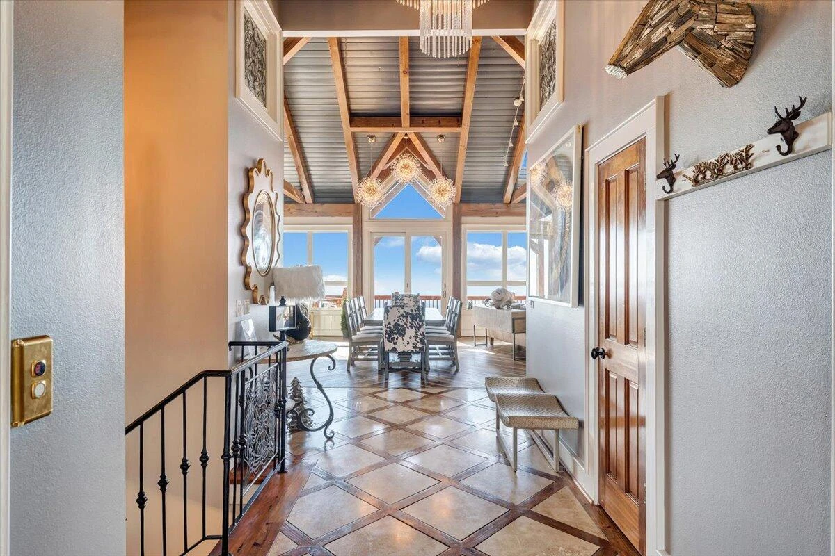380 BLACKROCK CIR - Photo 6