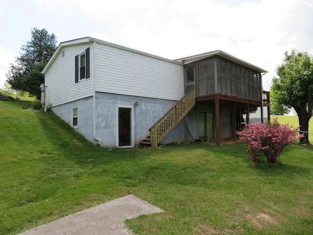 1019 Croker LN - Photo 19