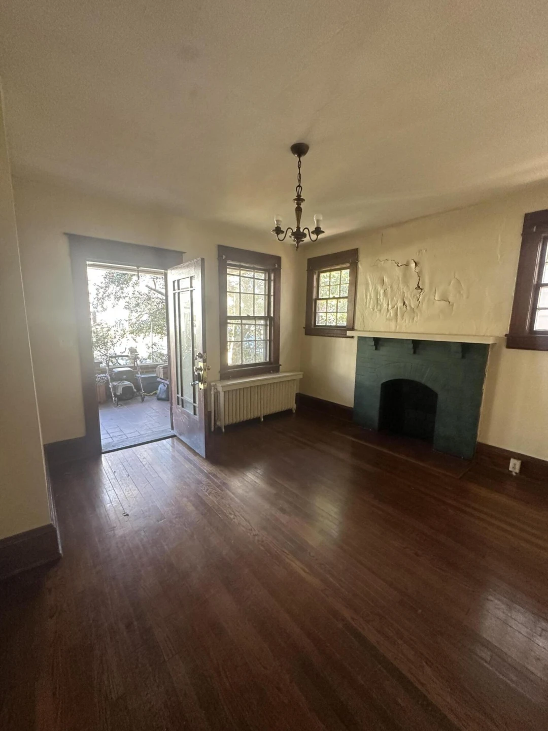 506 Highland AVE - Photo 2