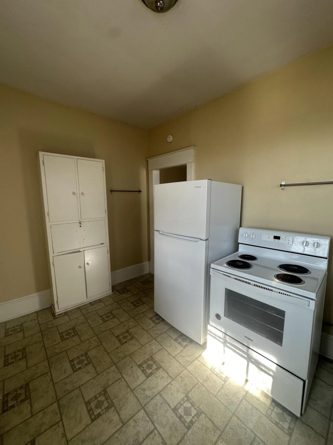 506 Highland AVE - Photo 8