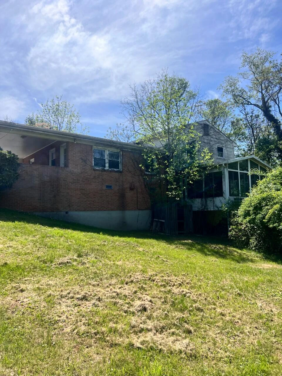2521 Lakeview DR - Photo 19