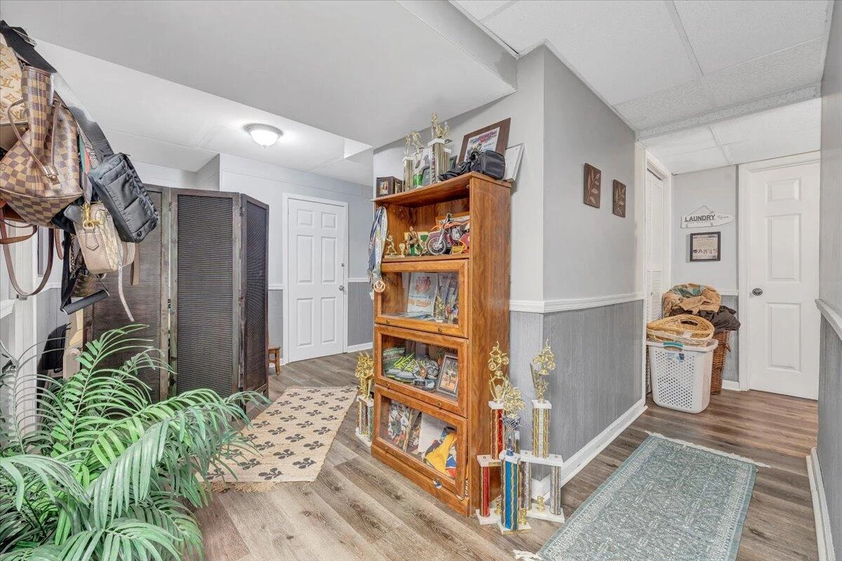 2734 Embassy DR - Photo 32