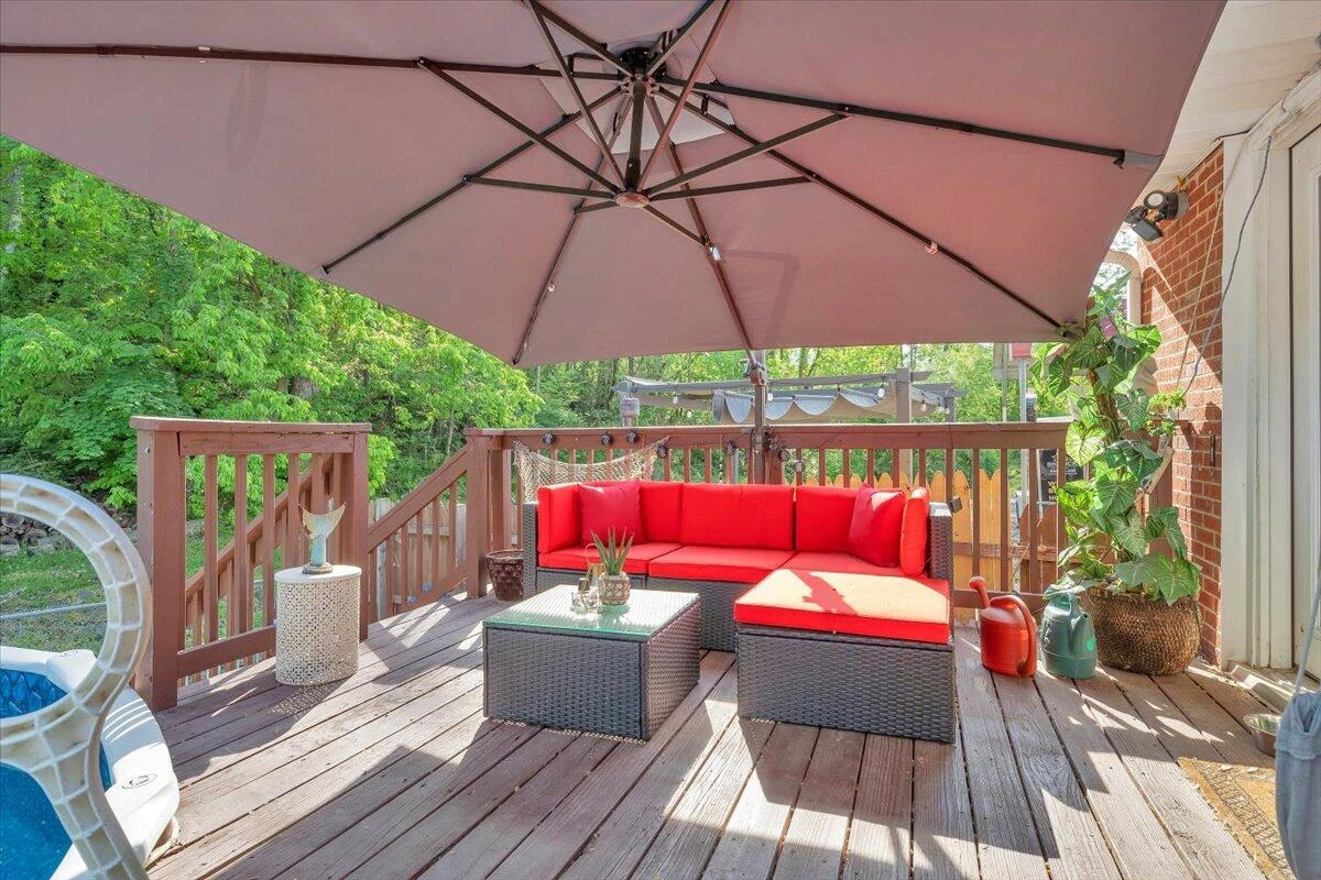2734 Embassy DR - Photo 40