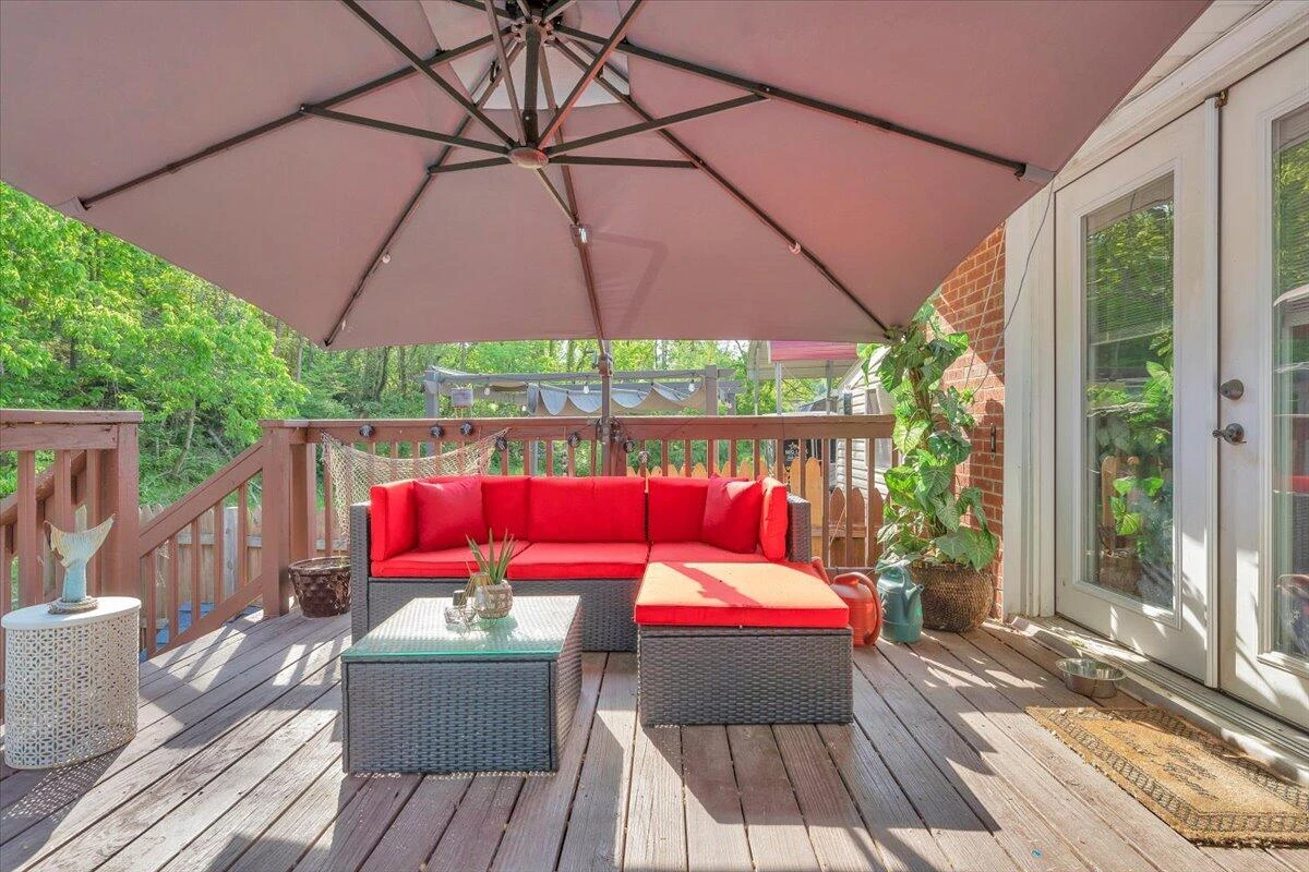 2734 Embassy DR - Photo 41