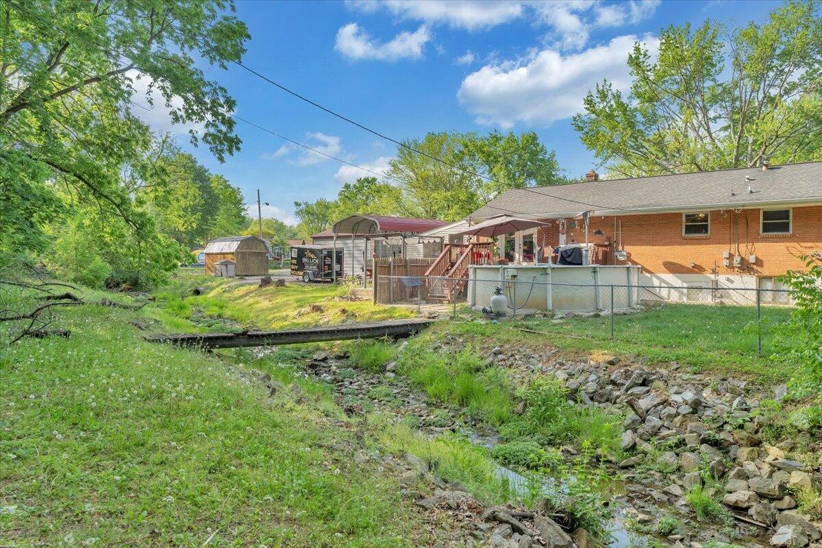 2734 Embassy DR - Photo 47