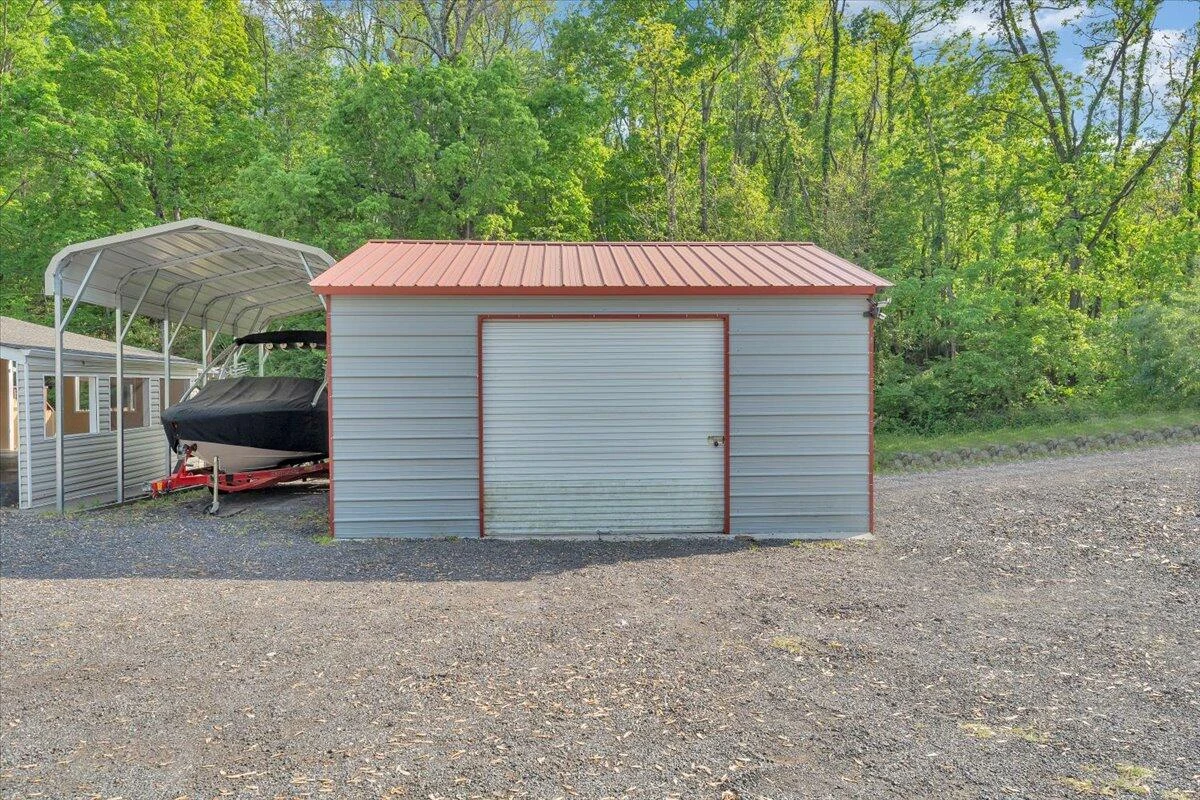 2734 Embassy DR - Photo 51