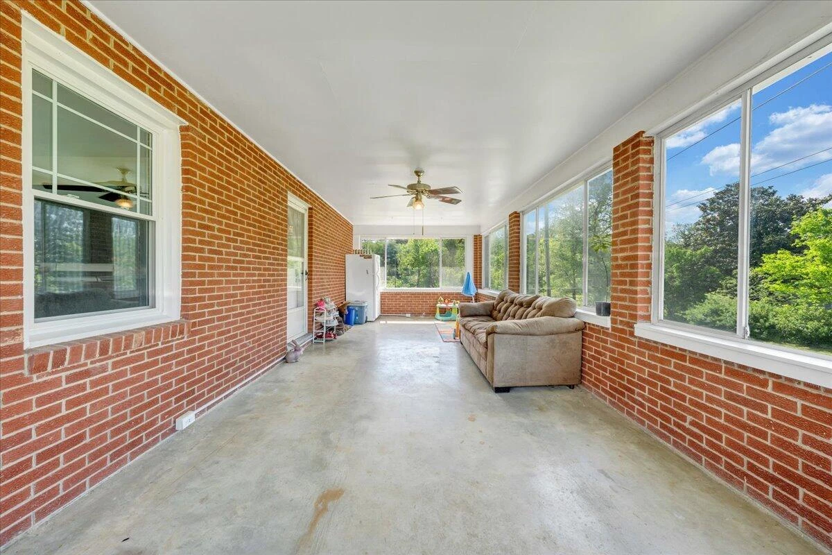 3223 Webster RD - Photo 20