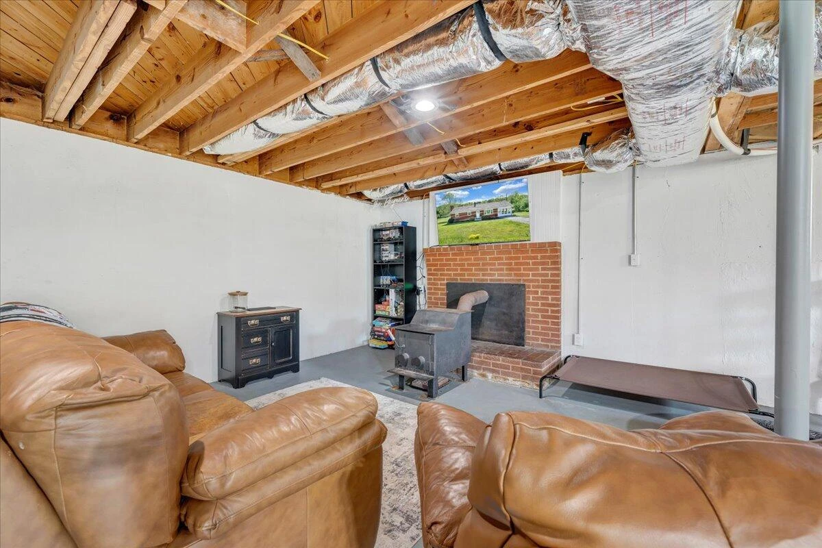 3223 Webster RD - Photo 22