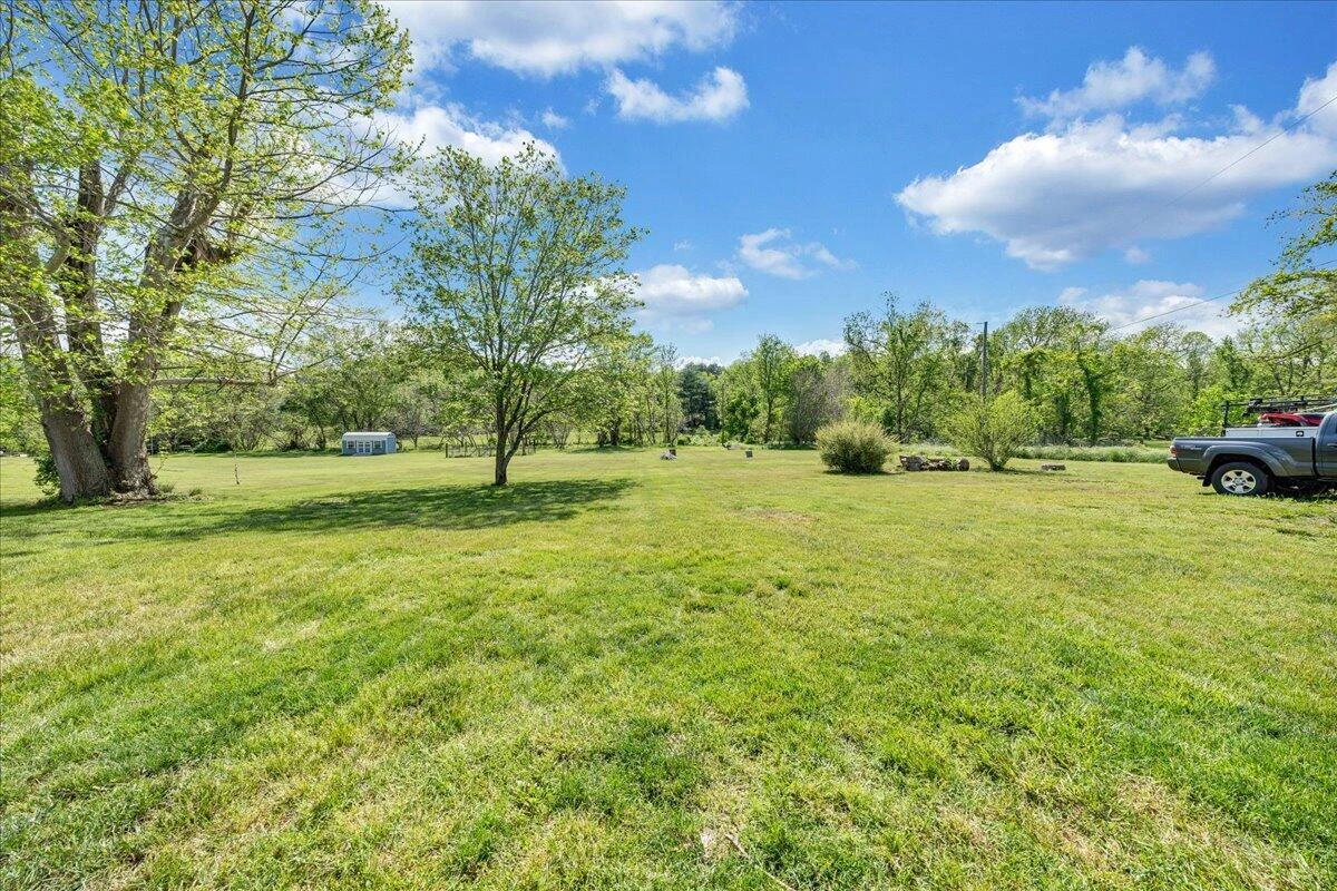 3223 Webster RD - Photo 31