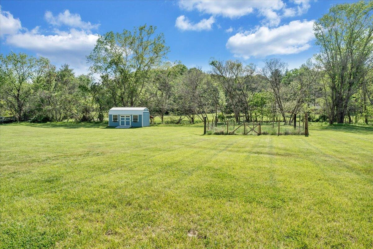 3223 Webster RD - Photo 36