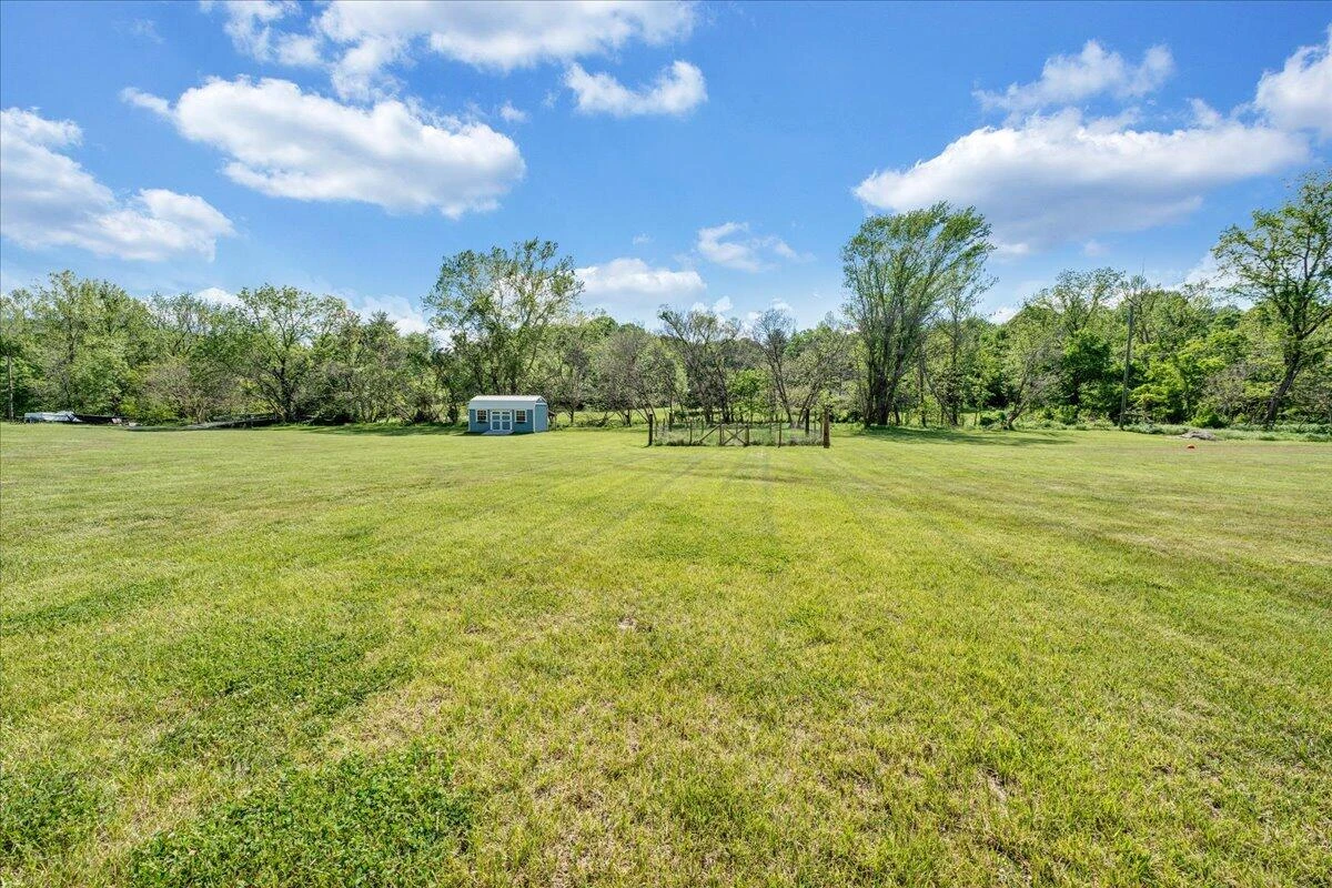 3223 Webster RD - Photo 37