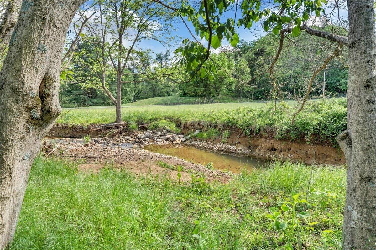 3223 Webster RD - Photo 40