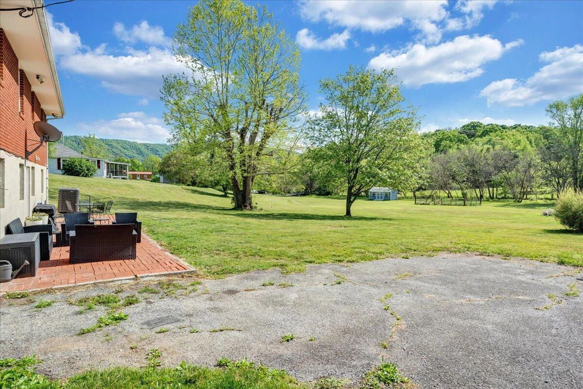 3223 Webster RD - Photo 54