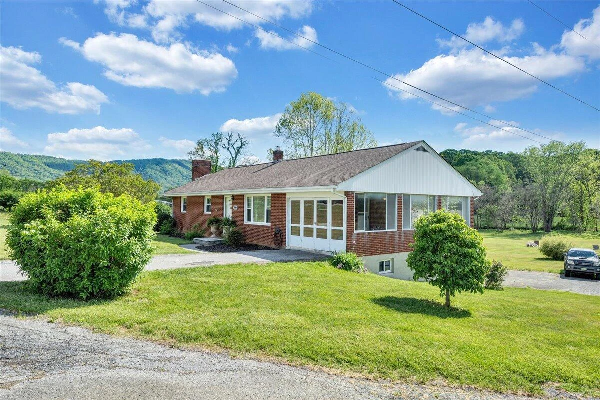 3223 Webster RD - Photo 55