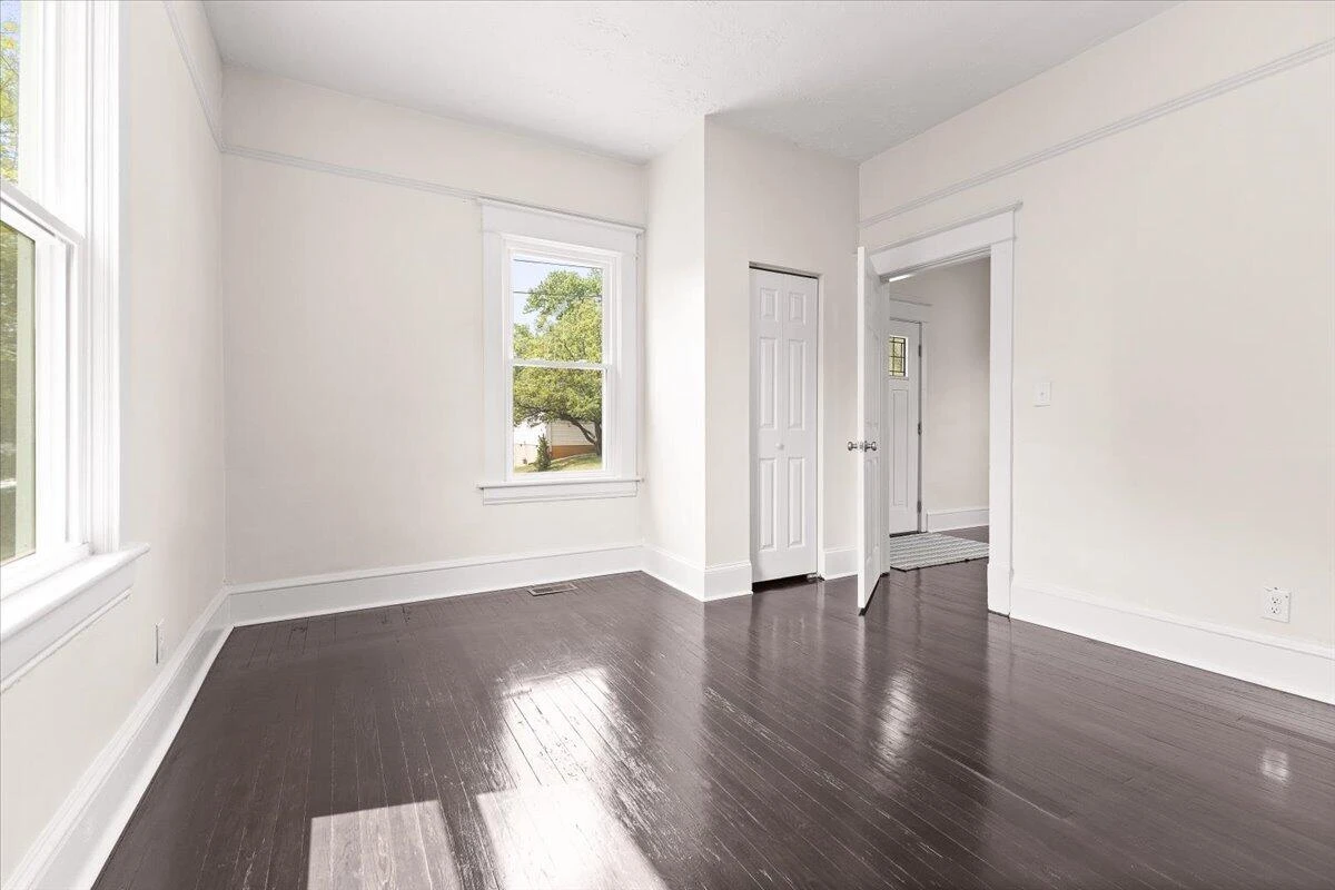 3933 Dakota AVE - Photo 7