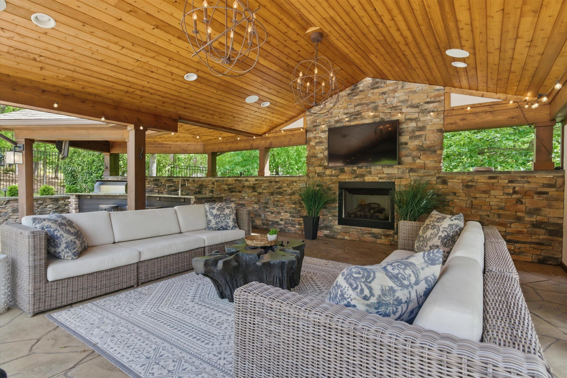 5225 Flintlock RD - Photo 67