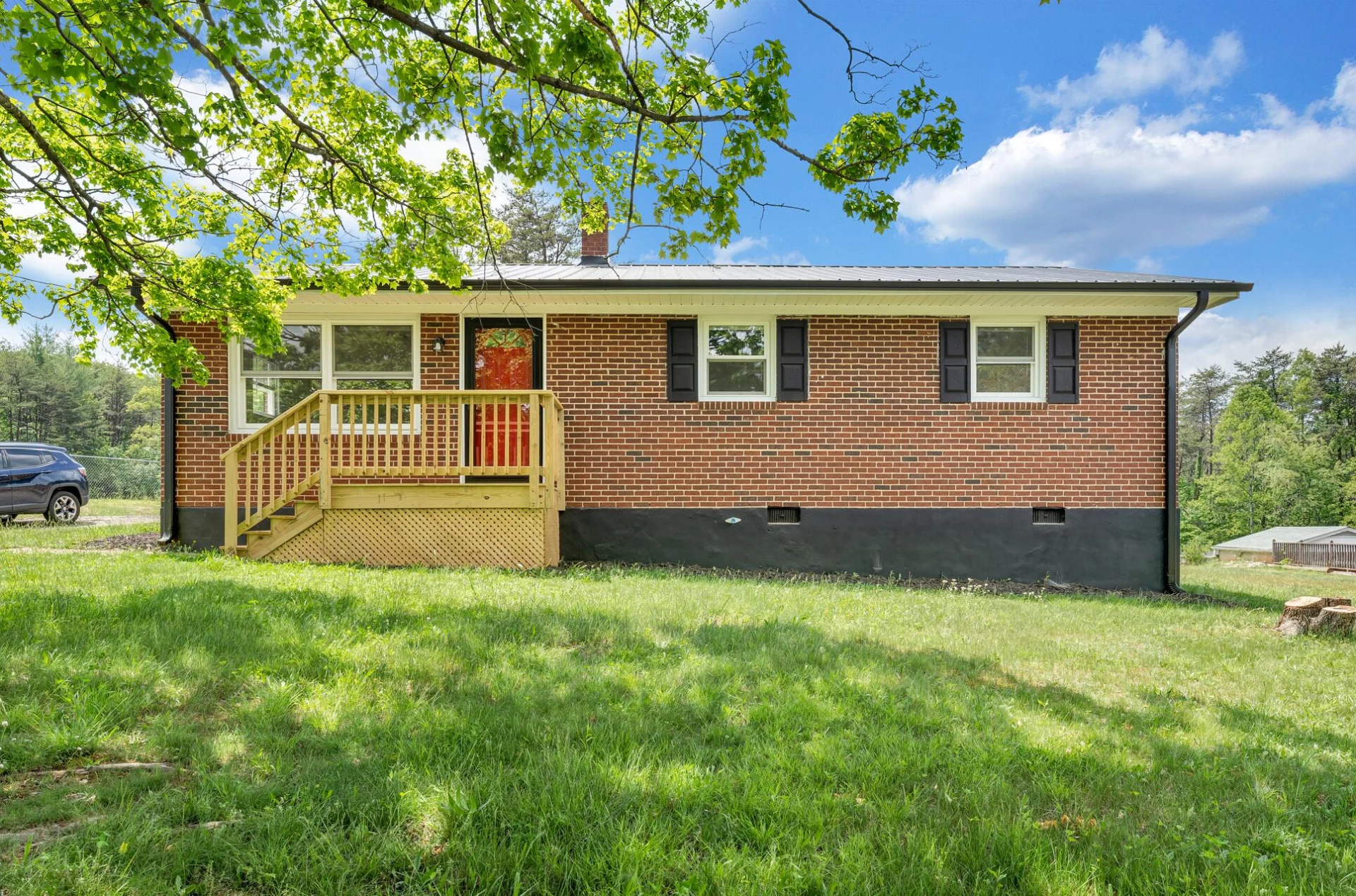 1485 Carver RD