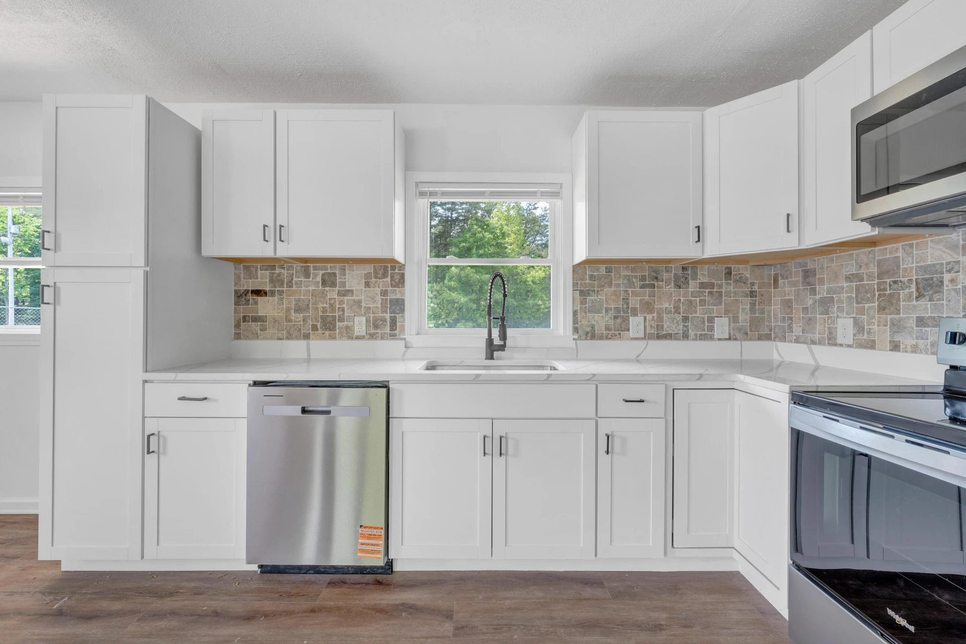 1485 Carver RD - Photo 7