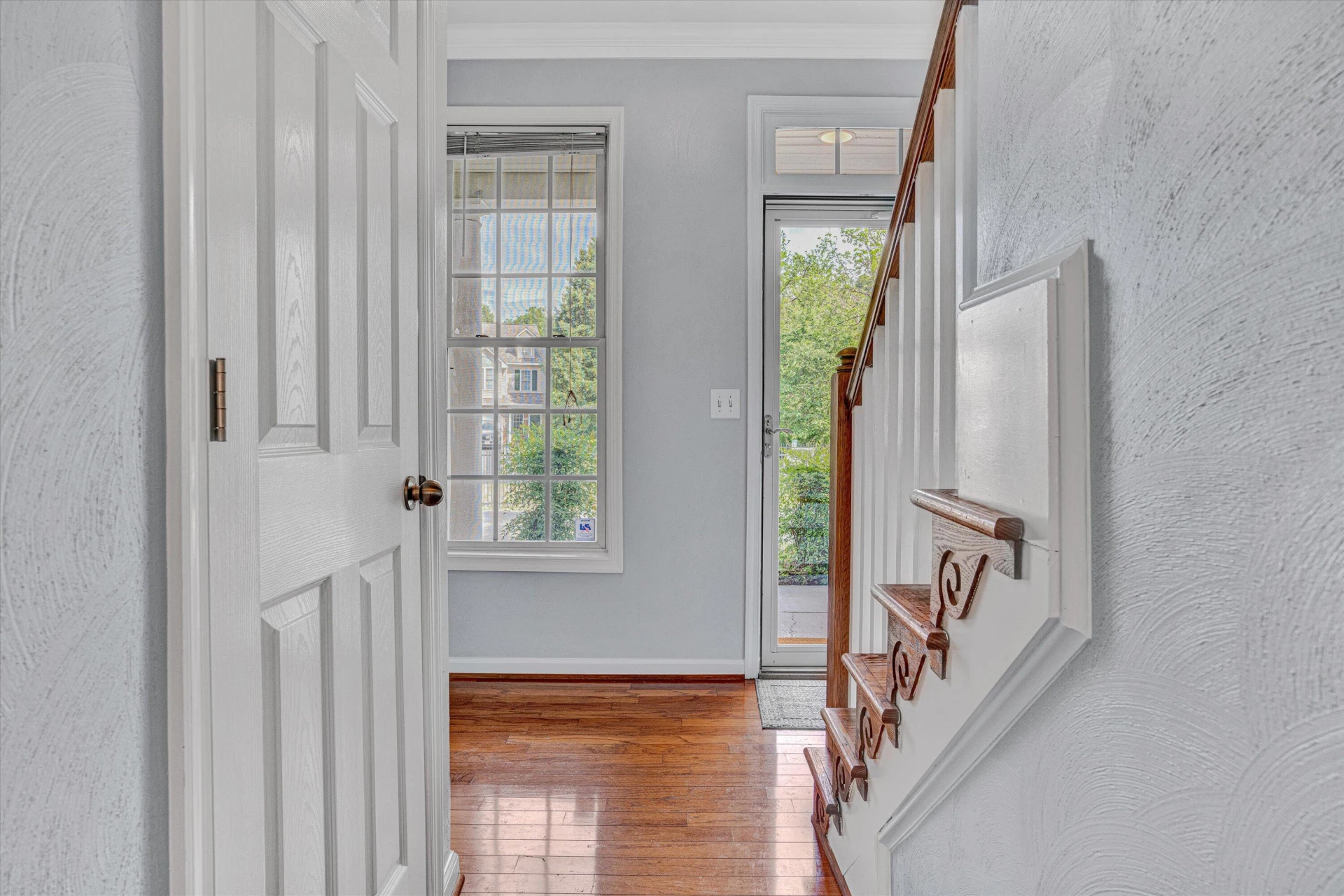 8715 Little Hoop RD - Photo 3