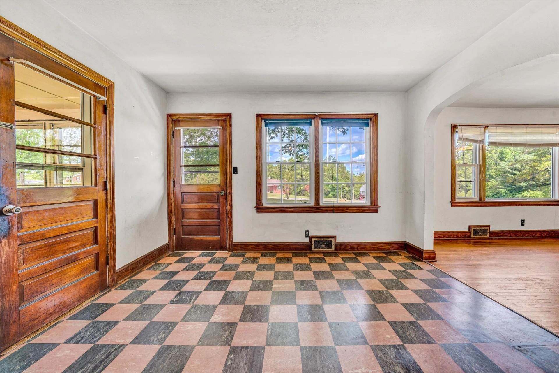 7080 OAK LEVEL RD - Photo 13
