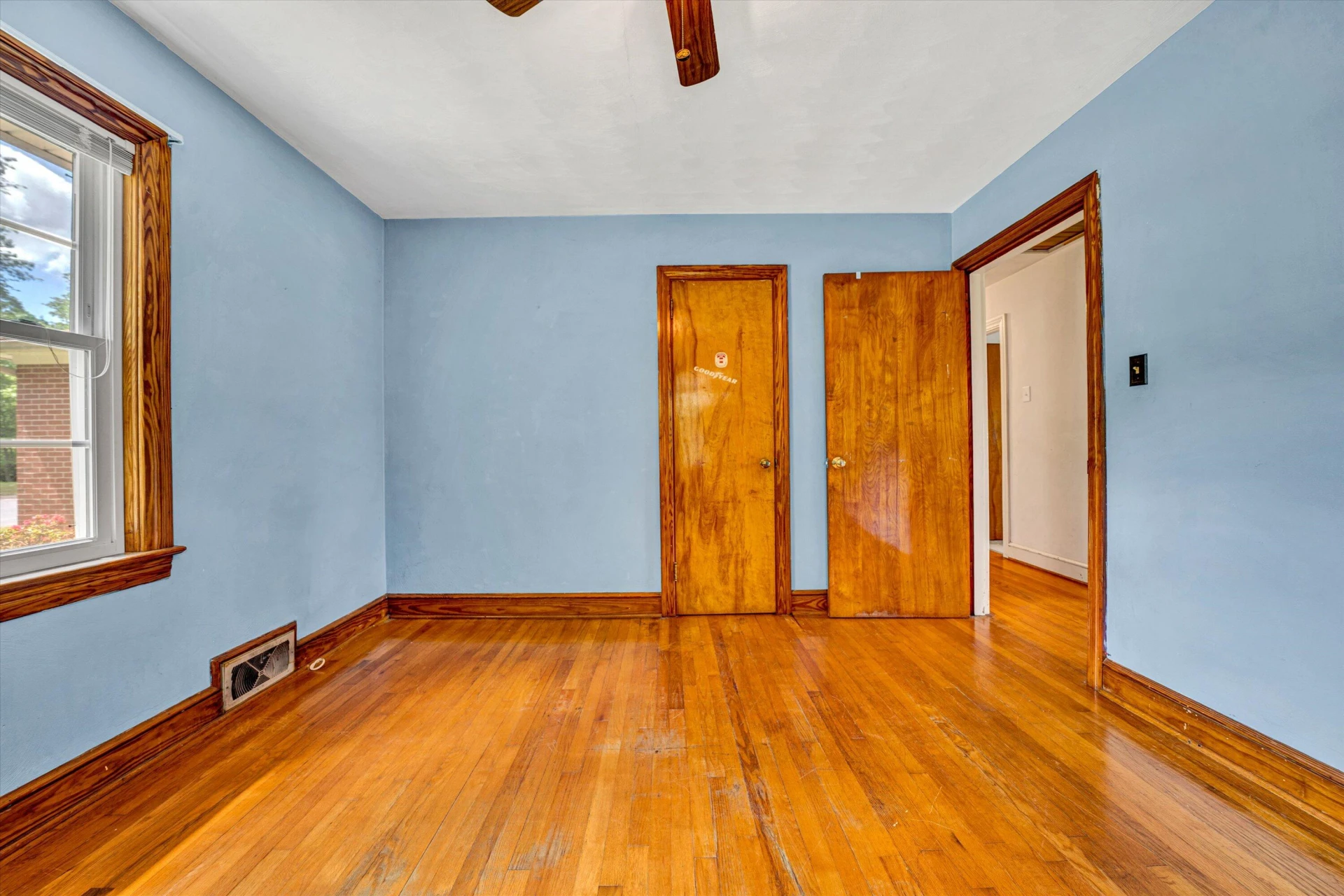 7080 OAK LEVEL RD - Photo 17