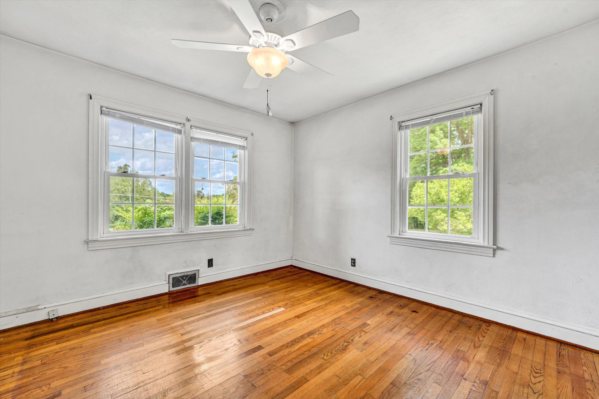7080 OAK LEVEL RD - Photo 21