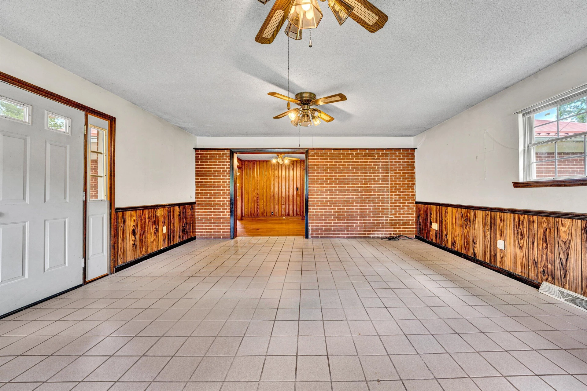 7080 OAK LEVEL RD - Photo 9