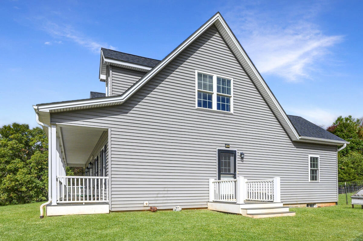 1169 Mountain Creek LN - Photo 9