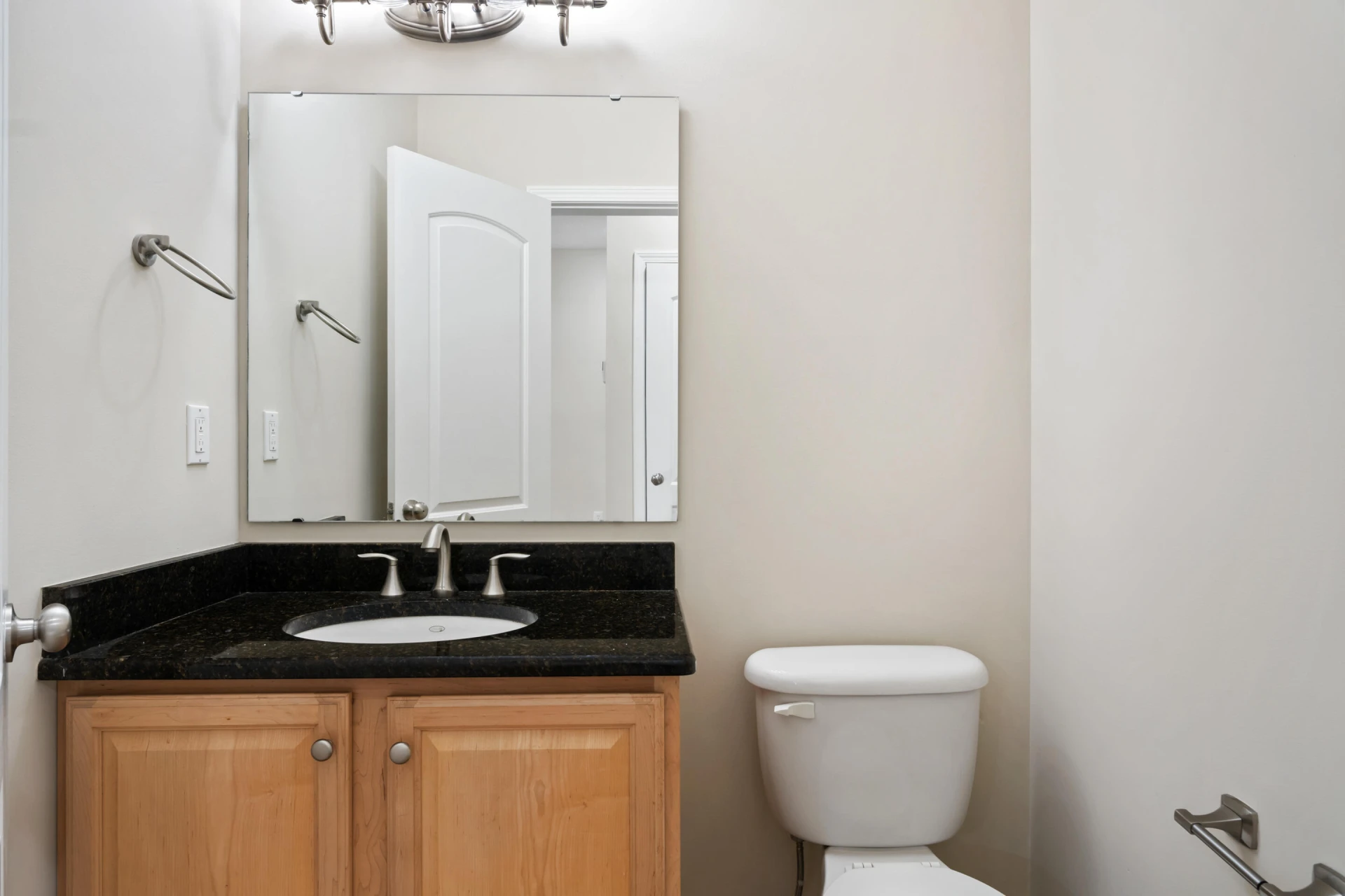 135 Phoenix BLVD - Photo 17