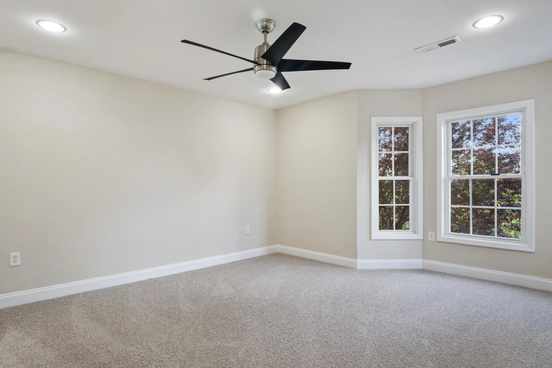 135 Phoenix BLVD - Photo 20