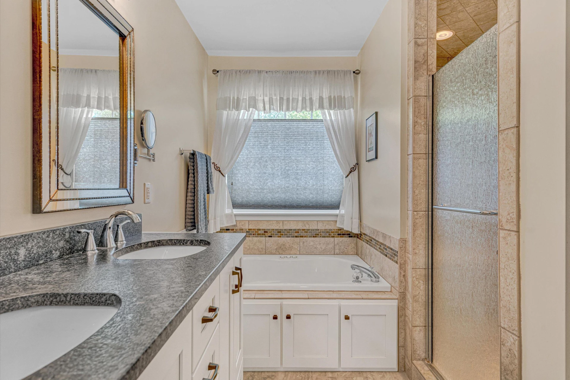 1304 Virginia Ridge DR - Photo 20