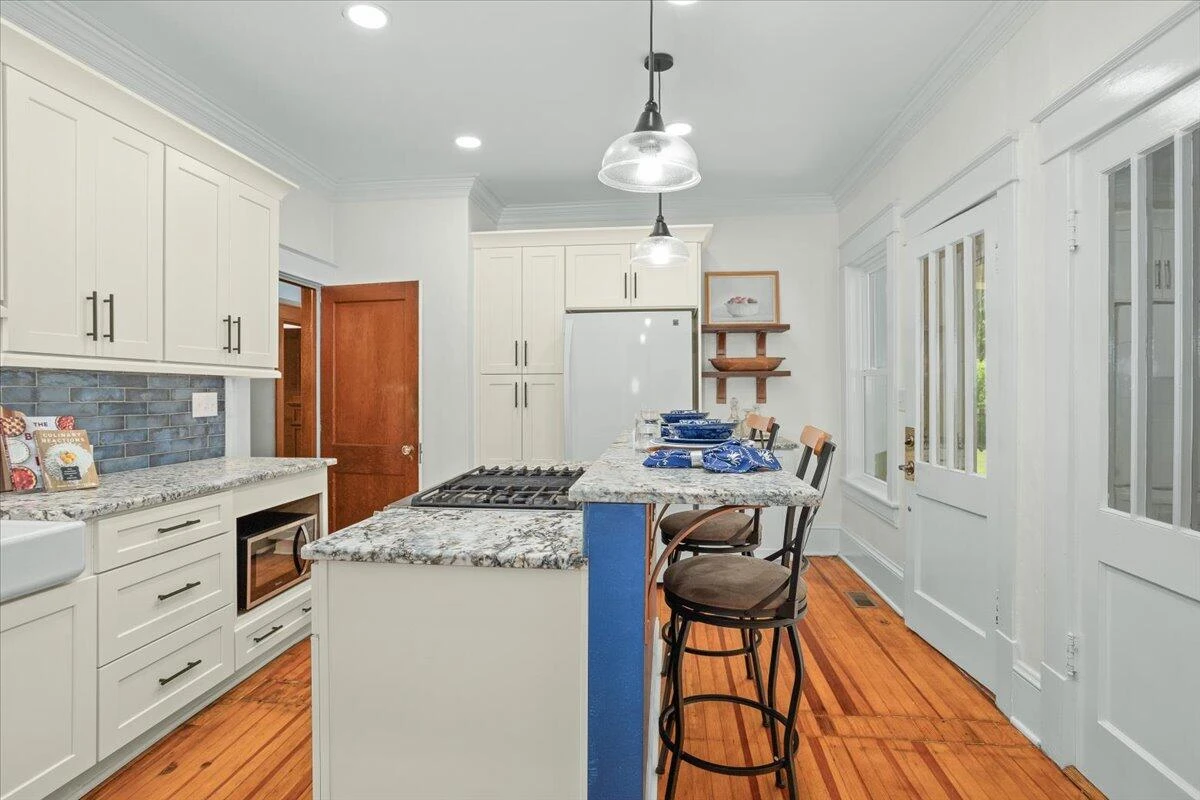 5817 Viewpoint AVE - Photo 20