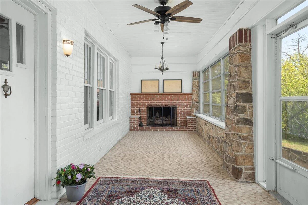 5817 Viewpoint AVE - Photo 25