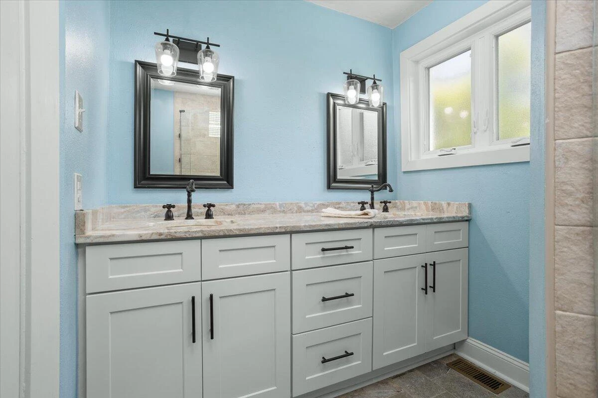 5817 Viewpoint AVE - Photo 35
